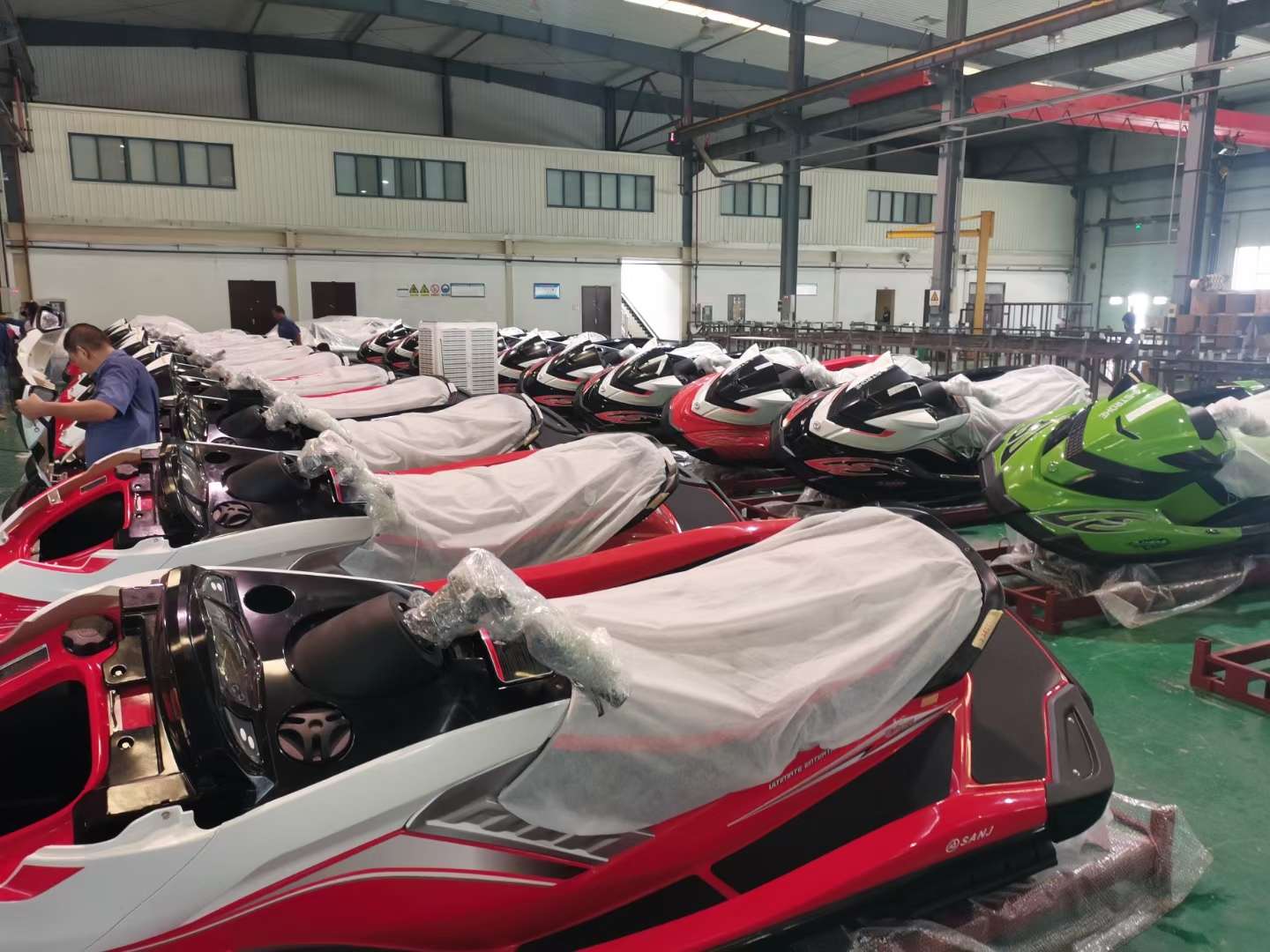 Fiberglass Jet Ski 1800 Cc, high-performance jet ski, 1800cc jet ski, durable jet ski, fiberglass jet ski for water sports, marine vessel, fast jet ski, powerful jet ski, recreational jet ski